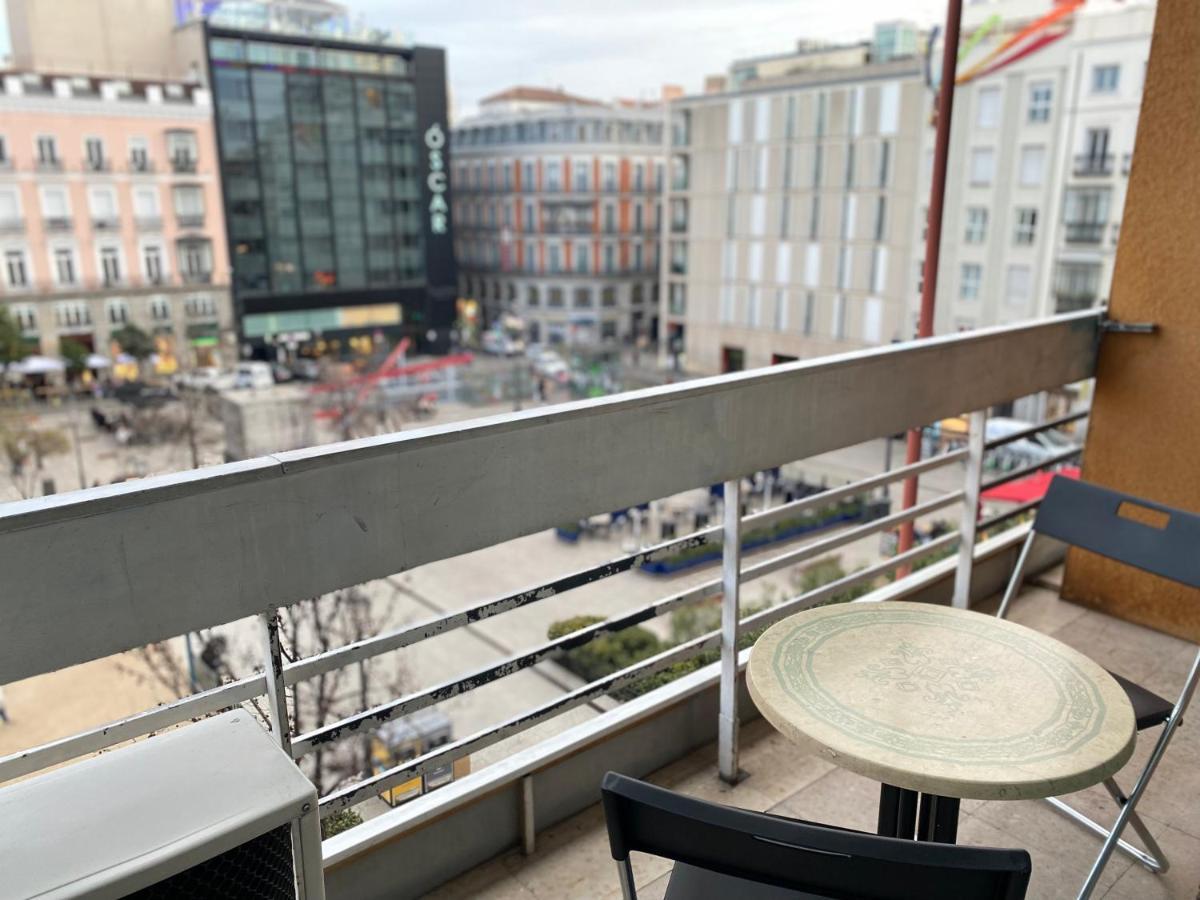 Estudio Doble Con Balcon En Madrid Centro Zewnętrze zdjęcie