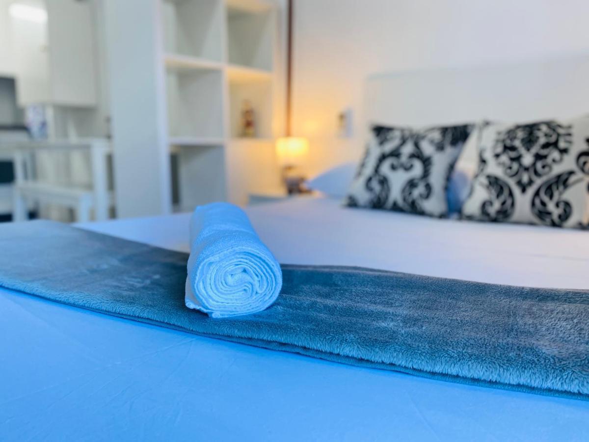 Estudio Doble Con Balcon En Madrid Centro Zewnętrze zdjęcie