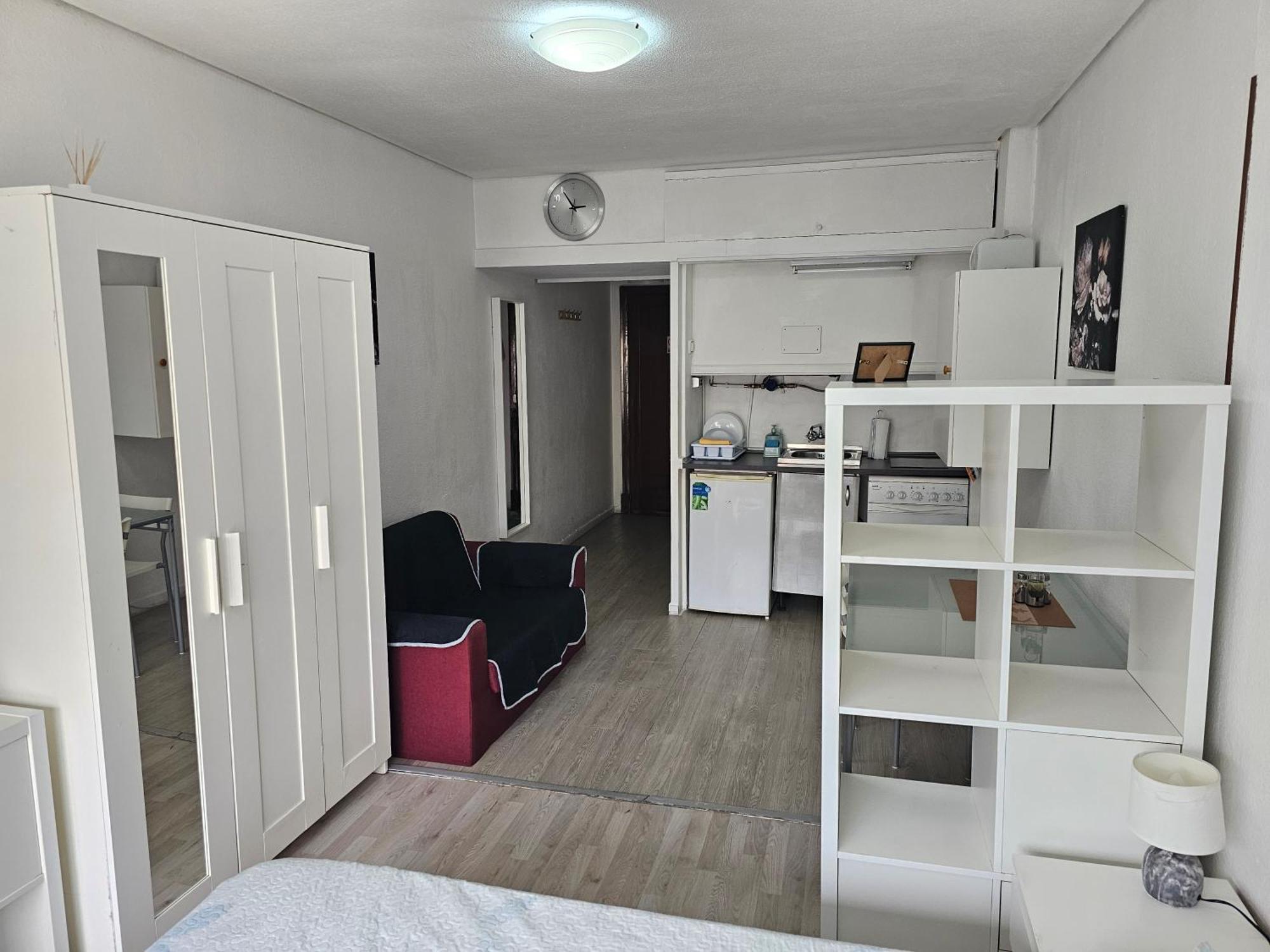 Estudio Doble Con Balcon En Madrid Centro Zewnętrze zdjęcie